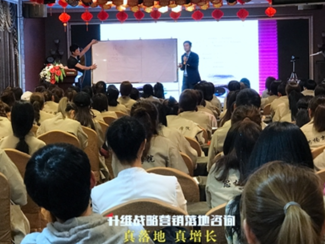 金華企業(yè)營(yíng)銷(xiāo)策劃費(fèi)用解析 品牌營(yíng)銷(xiāo)與精準(zhǔn)策略的價(jià)值權(quán)衡